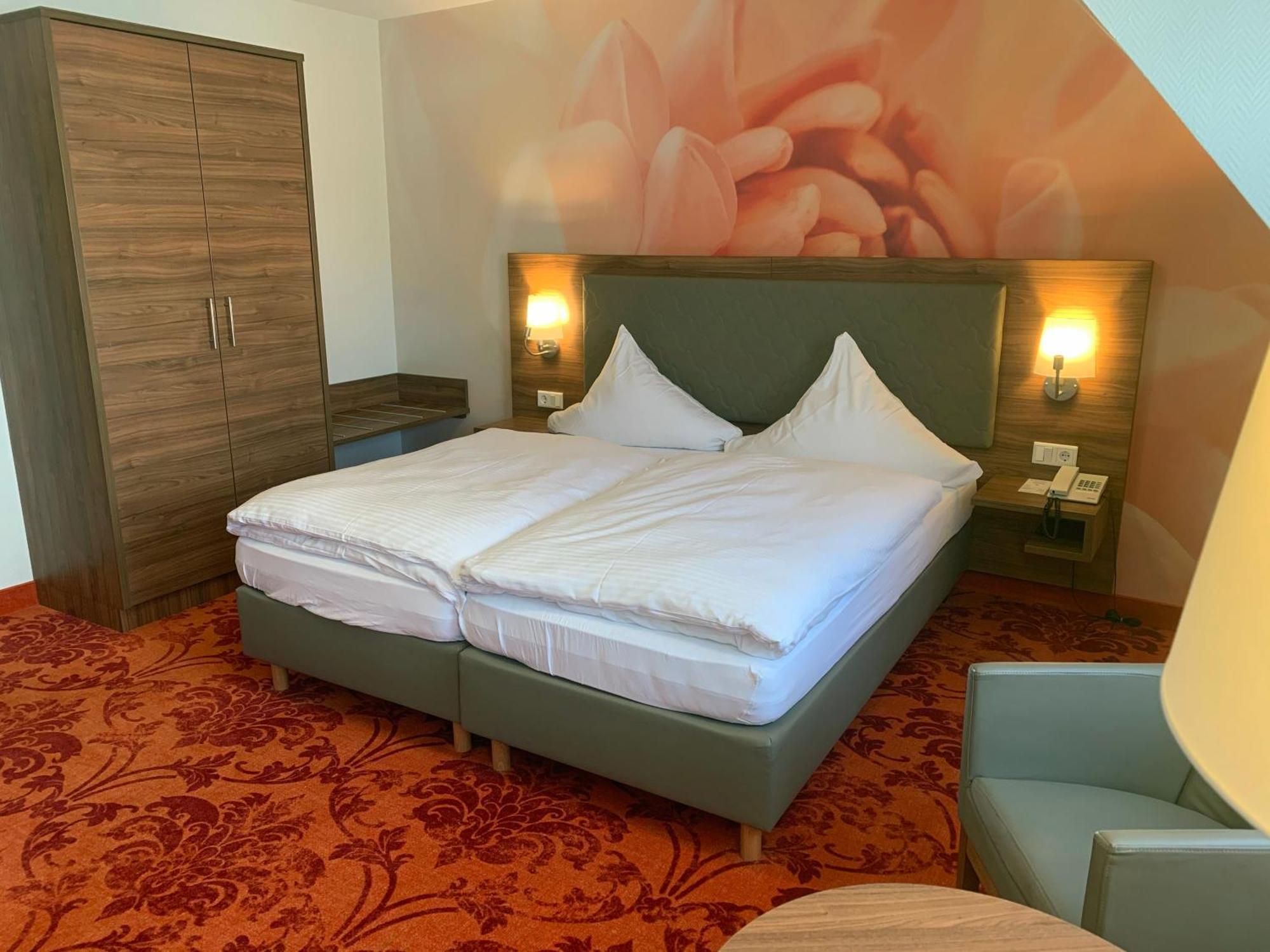 Hotel Felsenkeller Рюдесхайм-на-Рейне Экстерьер фото